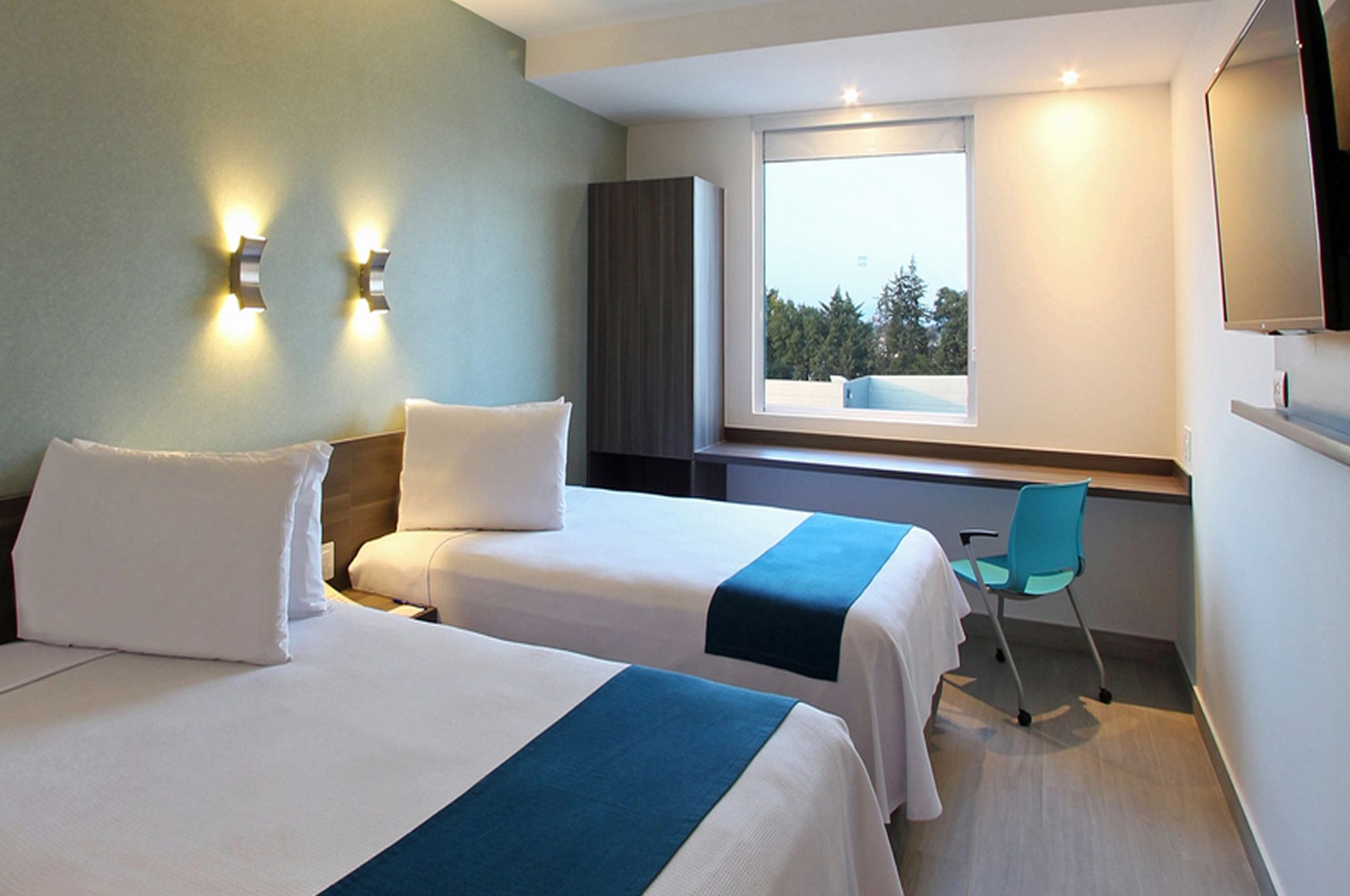 Sleep Inn Leon Antares Bagian luar foto